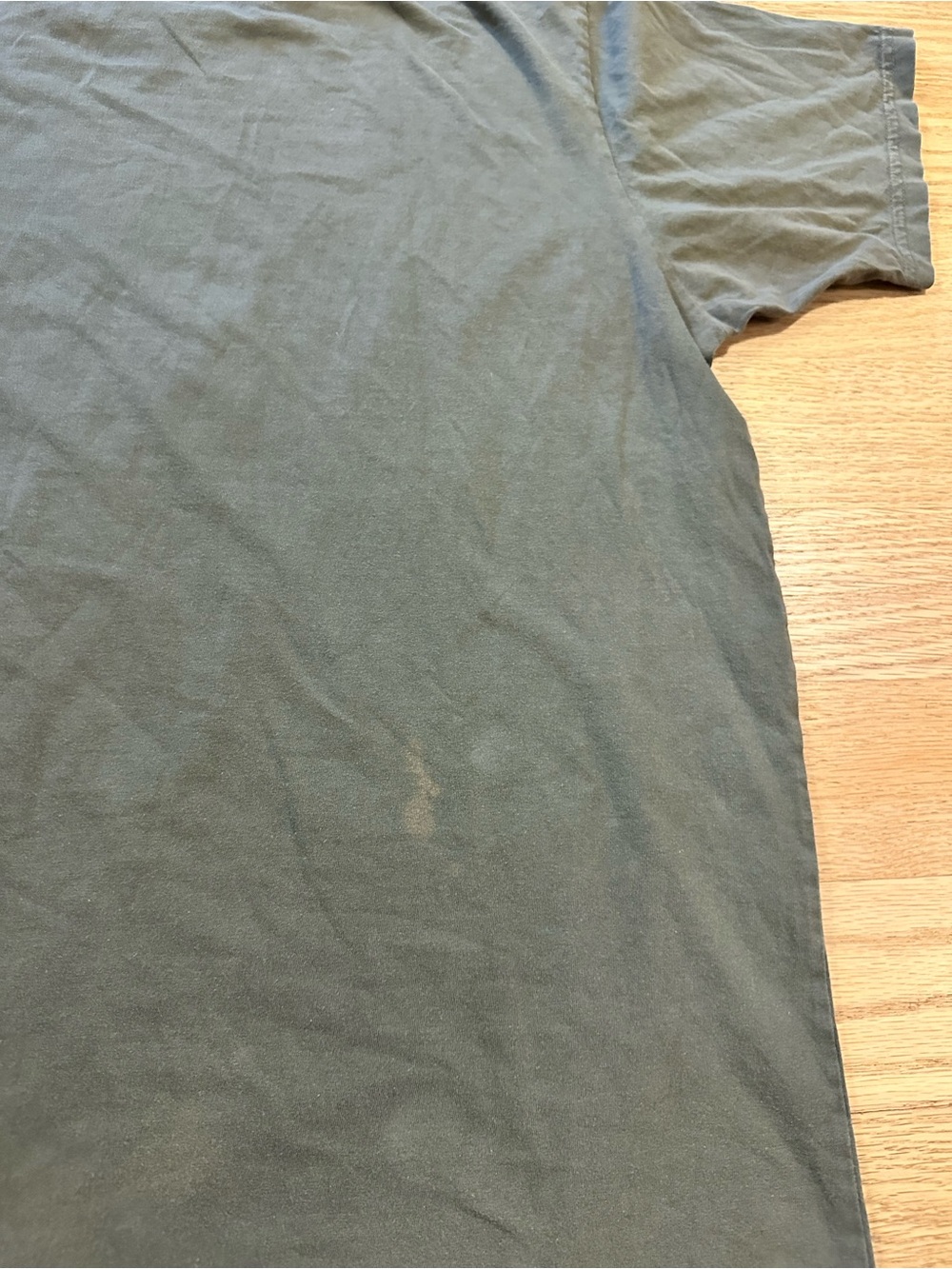Men’s Patagonia graphic tshirt - Picture 6 of 6